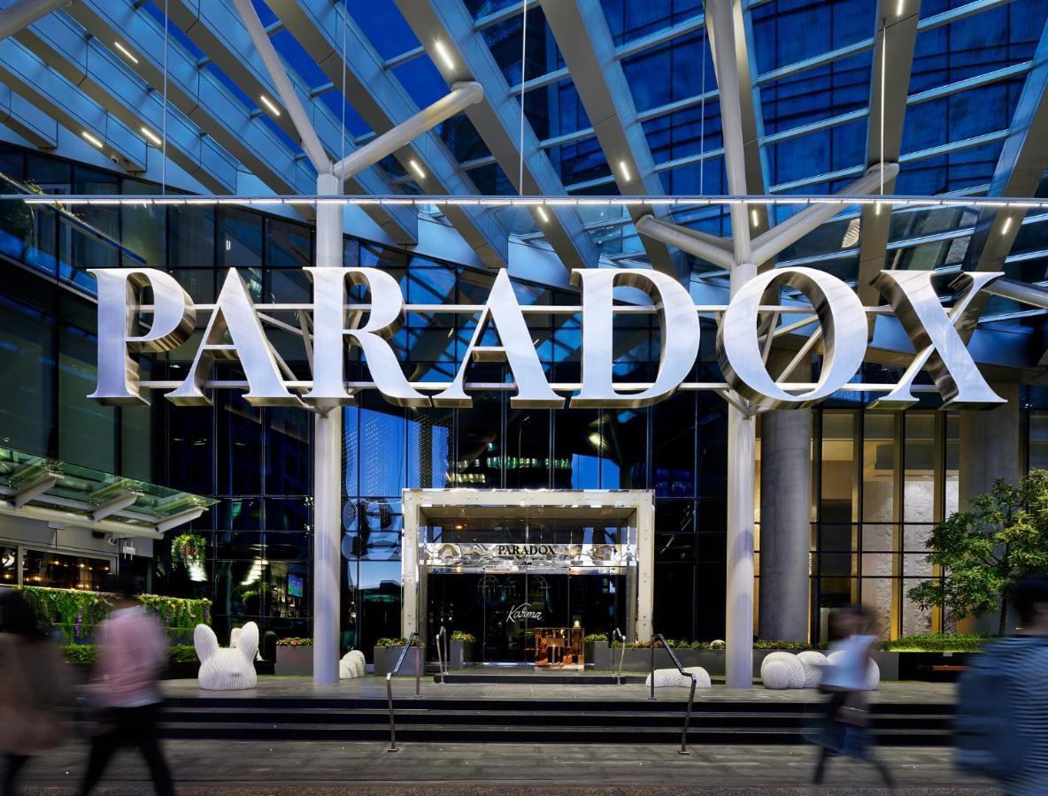 Paradox Hotel Vancouver Exterior foto